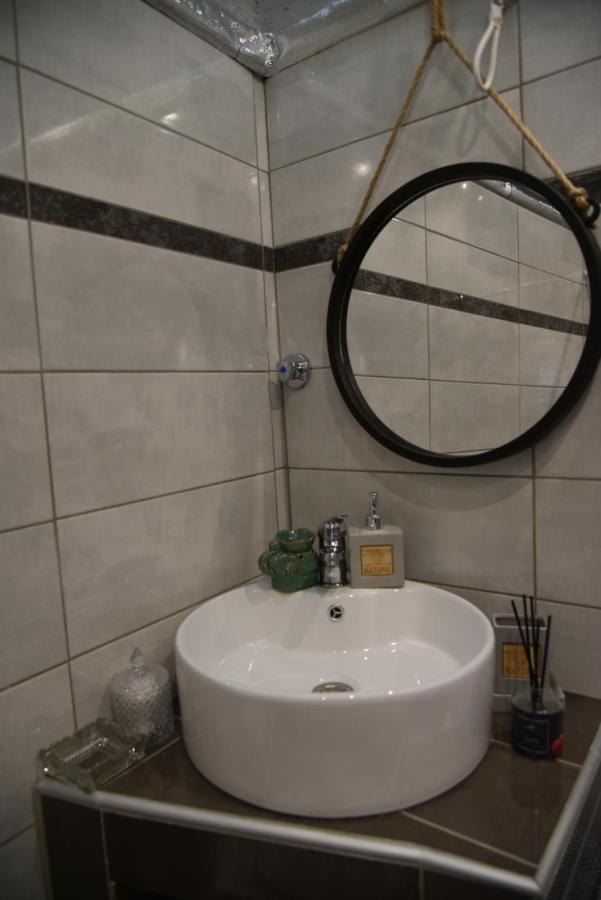 Blue Lotus Apartment Kavala Exterior photo